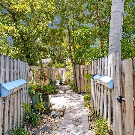 Lovely 1 Bedroom - Just Beachy By Pmi Fort Lauderdale Eksteriør billede