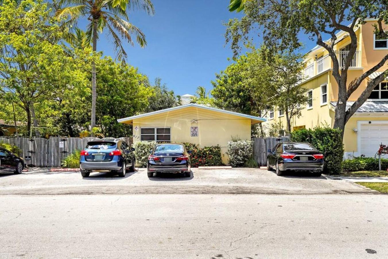 Lovely 1 Bedroom - Just Beachy By Pmi Fort Lauderdale Eksteriør billede